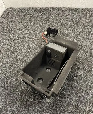 BMW 7 G11 G12 Wireless charging module 8781453 9321368