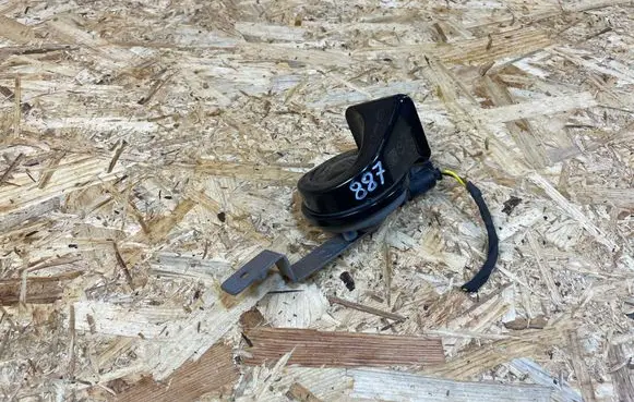 Mercedes-Benz GLC C253 Horn signal A2535421700