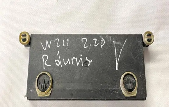 Mercedes-Benz E W211 Door control unit/module 2118201685 211W361