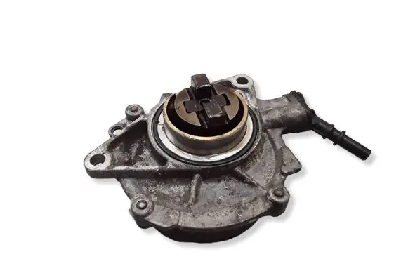 Peugeot 308 Vacuum pump 