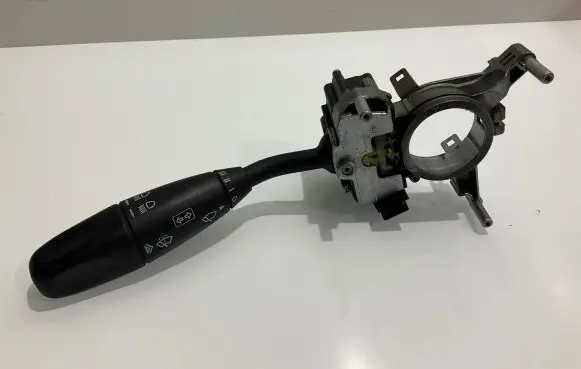 Mercedes-Benz Sprinter W901 W902 W903 W904 Indicator stalk A9065450310