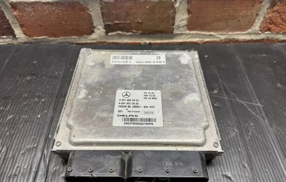 Mercedes-Benz Sprinter W906 Engine control unit/module A6519003403 A6519013502