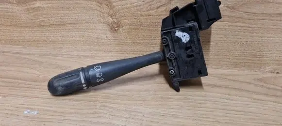 Chrysler Voyager Indicator stalk 4685586