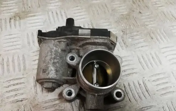 Opel Astra K Electric throttle body valve 55494220