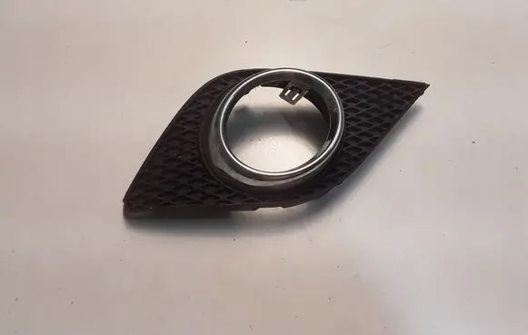 Infiniti G37 Fog light bracket 622561NL0A