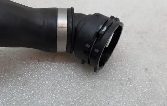 BMW 3 G20 G21 Coolant pipe/hose 17128096423 8096423