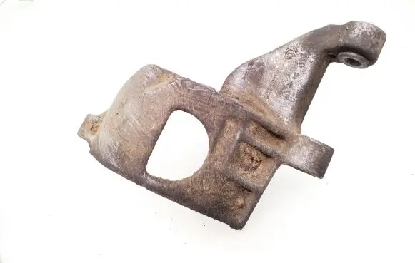 Volkswagen PASSAT B4 Engine mounting bracket 028145523B