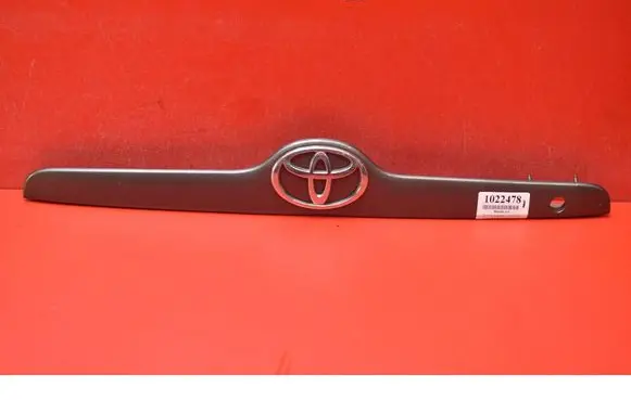 Toyota Corolla E120 E130 Number plate light 76801-02150