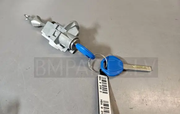 BMW 1 E81 E87 Front door lock (next to the handle) 51217161429 7161429