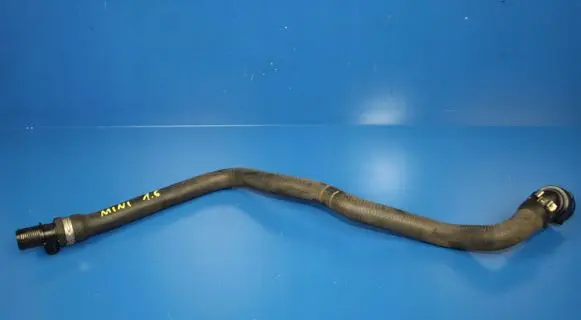 Mini One - Cooper Clubman R55 Engine coolant pipe/hose