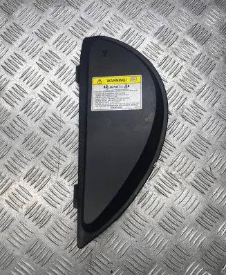 Volvo XC90 Dashboard side end trim 30672123