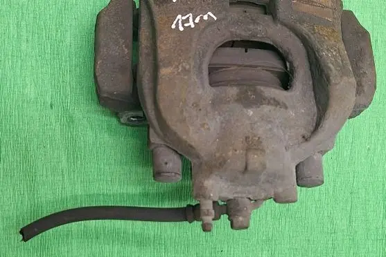 Ford Mondeo MK V Front brake caliper