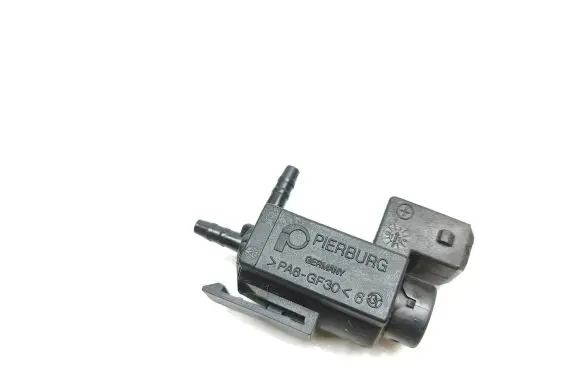 BMW 5 F10 F11 Turbo solenoid valve 70231800 7810831 11T032