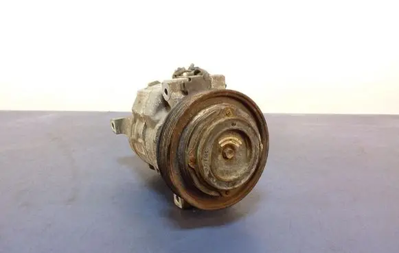 Jeep Grand Cherokee Air conditioning (A/C) compressor (pump) 68202995AA