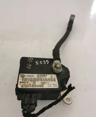 Audi A6 S6 C6 4F Power management control unit 4F0915181A