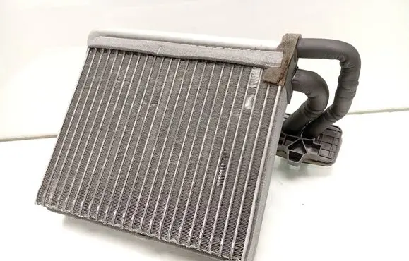 Ford Focus Air conditioning (A/C) radiator (interior) 18A457AB VPAMFH18A457AB