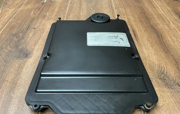 Mercedes-Benz SL AMG R129 Fuse box cover 1295400682 A1295400682