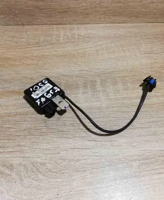 BMW X5 E53 Aerial antenna amplifier 16268419