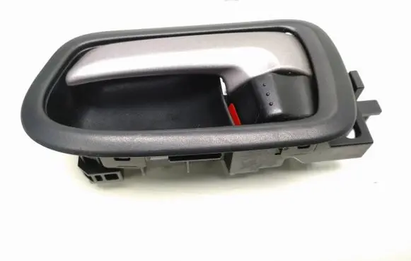 Suzuki Grand Vitara II Front door interior handle