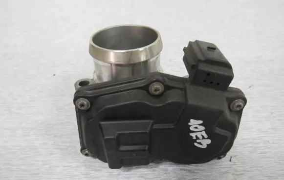 Ford Ecosport Throttle body valve 50989002