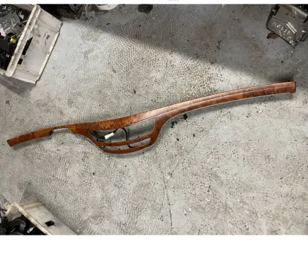 Mercedes-Benz S W221 Radio/GPS head unit trim A2216807