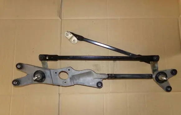 KIA Opirus Front wiper linkage 