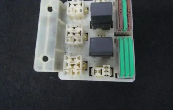 Volvo S40, V40 Fuse box set