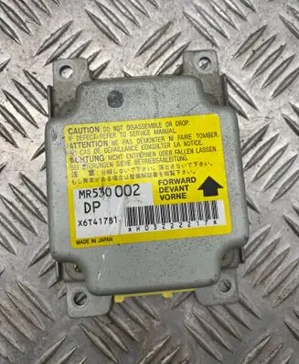 Mitsubishi Pajero Sport I Airbag control unit/module MR530002 X6T41781