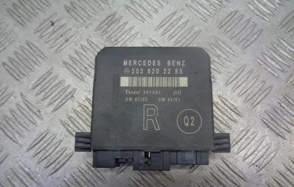 Mercedes-Benz C W203 Other control units/modules A2038202285