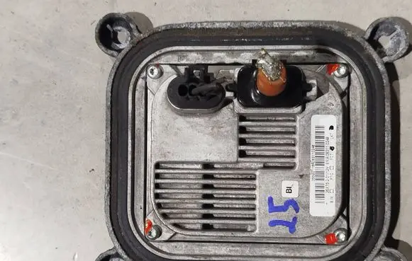 Headlight ballast module Xenon