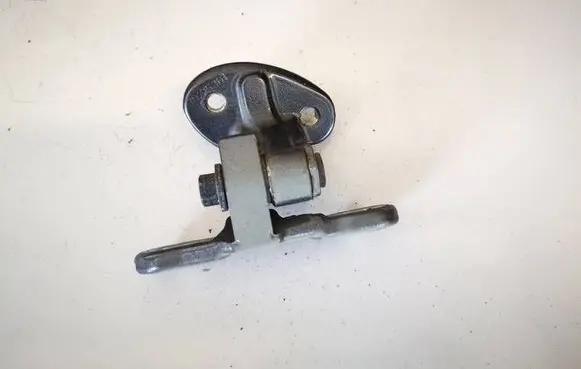 Volvo V50 Rear door lower hinge 30715361