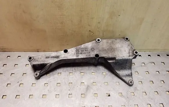 Audi A4 S4 B8 8K EGR valve cooler bracket 03L131159