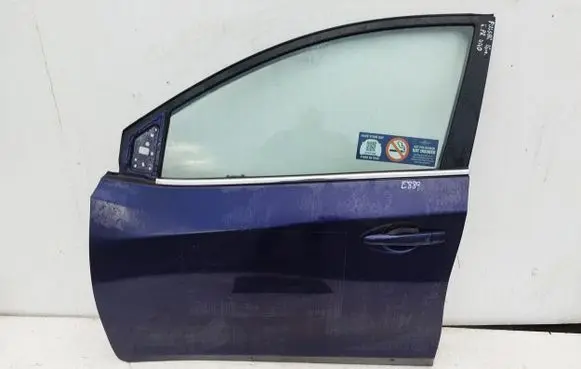Nissan Pulsar Front door