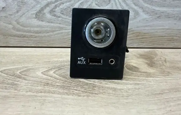 Skoda Superb B8 (3V) USB socket connector 5Q0035726E 316053893912