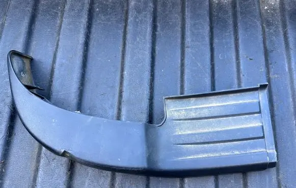 Toyota Hilux (AN120, AN130) Rear bumper corner part panel trim 521640K040