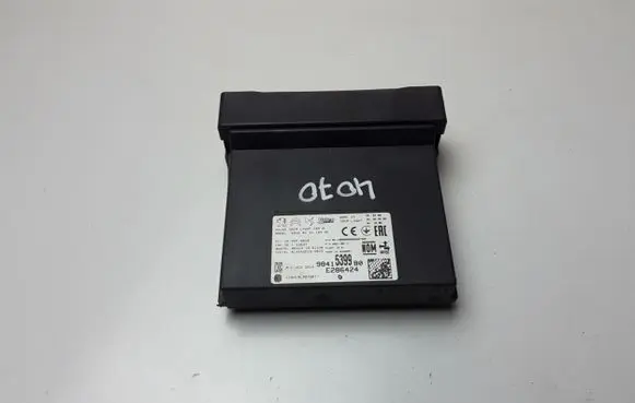 Peugeot 2008 II Other control units/modules 9841539980