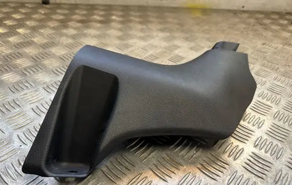 Toyota Yaris Cross Foot area side trim 62111K0030