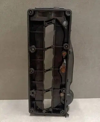 Rocker cam cover