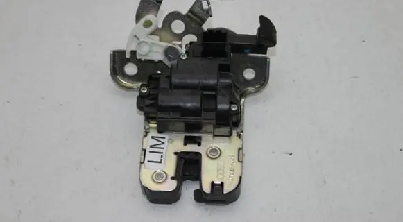 Audi A6 S6 C7 4G Tailgate/trunk/boot lock/catch/latch 4H0827505A