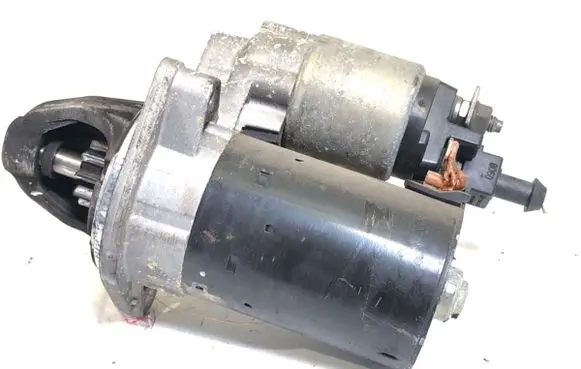 BMW 5 E60 E61 Starter motor 0986021500