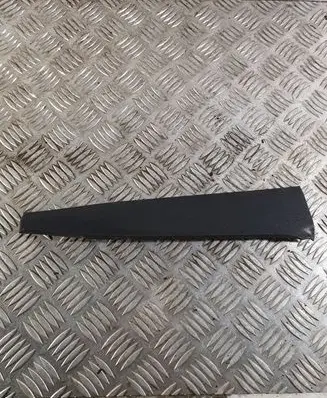 Volvo V40 Front sill trim cover 31102347