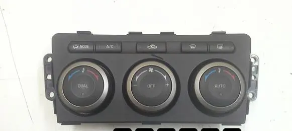 Mazda 6 Climate control unit 88424EB017