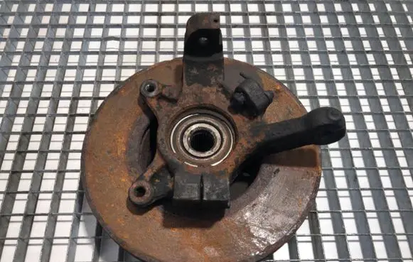Renault Master II Front wheel hub spindle knuckle 