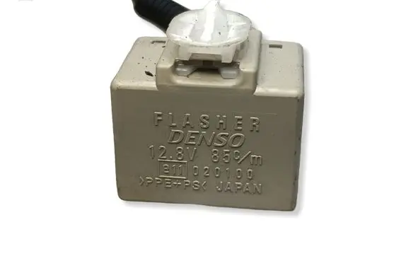Lexus IS 220D-250-350 Other relay E11020100