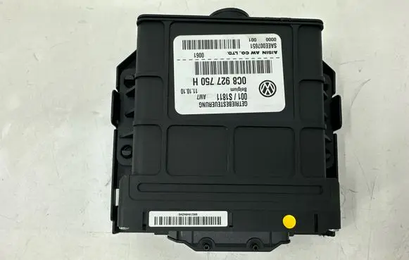 Volkswagen Touareg II Gearbox control unit/module 0C8927750H
