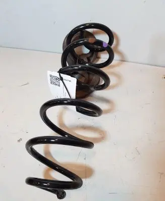 Nissan Qashqai J12 Rear coil spring