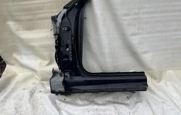 Audi A6 C7 Pillar (middle) 