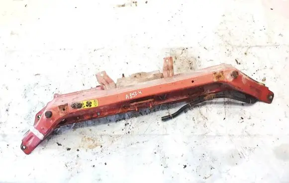 Nissan Note (E11) Radiator support slam panel