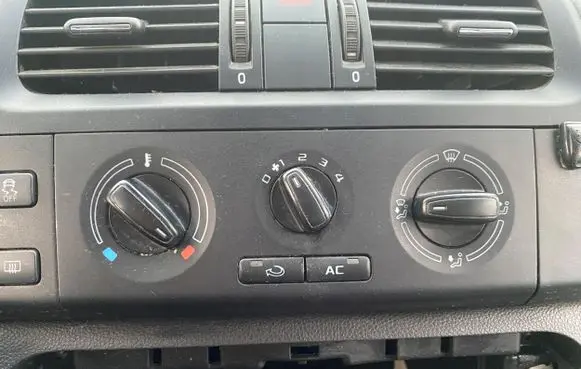 Skoda Fabia Mk2 (5J) Climate control unit
