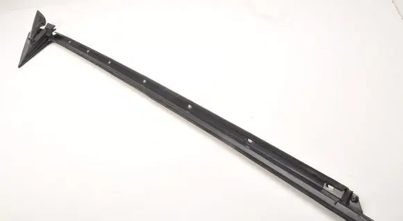Ferrari Portofino Front door rubber seal 089091800